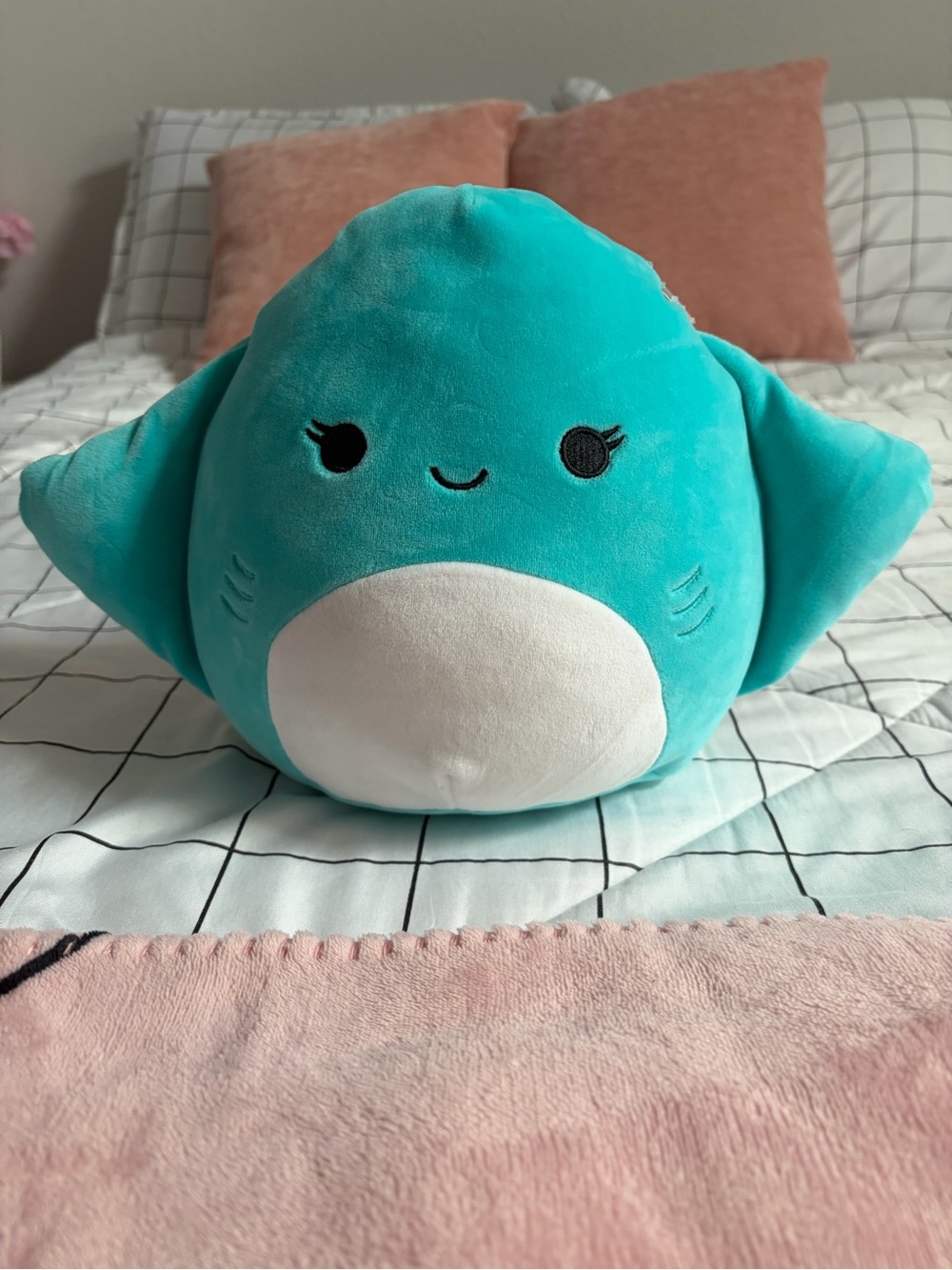 Teal Suzanne the stingray Squishmallow with White Belly